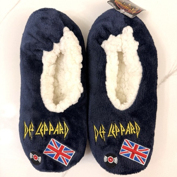 Fuzzy Babba Accessories - DEF LEPPARD Fuzzy Babba Women's Slippers Size S/M 5 - 7 NEW! NWT!
